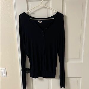 L'AGENCE Black Ribbed Henley